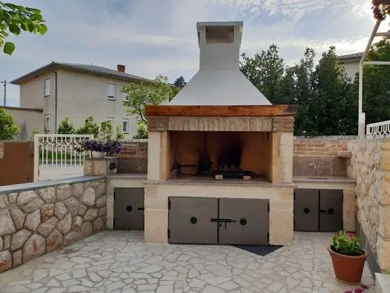 Apart Daire, 1 Çift Kişilik Yatak ve Çekyat