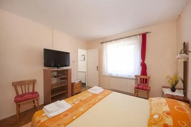 Apart Daire (One-Bedroom Apartment A2)