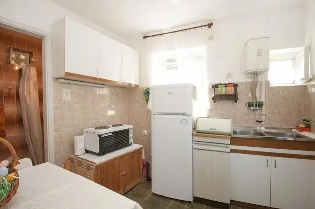 Apart Daire (One-Bedroom Apartment A2)