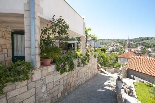 Apart Daire (One-Bedroom Apartment A2)