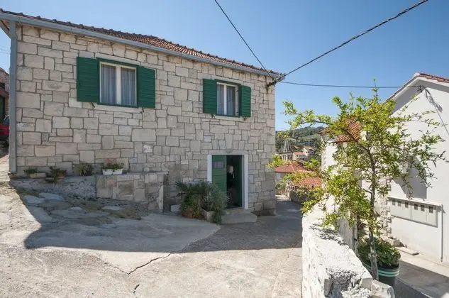 Apart Daire (One-Bedroom Apartment A2)