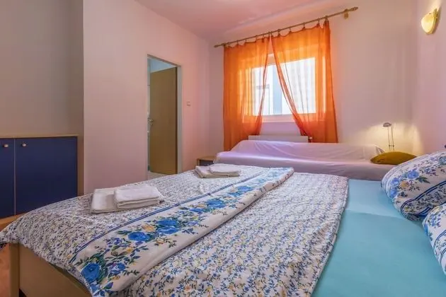 Apart Daire, 2 Yatak Odası (2)