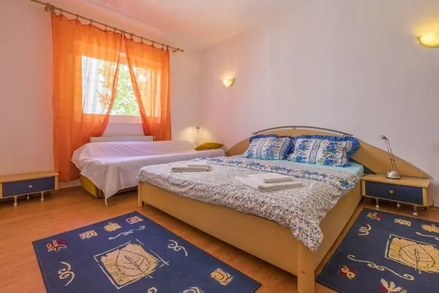 Apart Daire, 2 Yatak Odası (2)