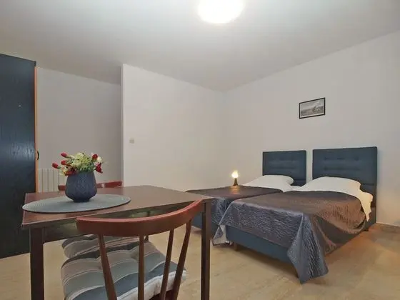 Apart Daire, 1 Yatak Odası (718/1670)