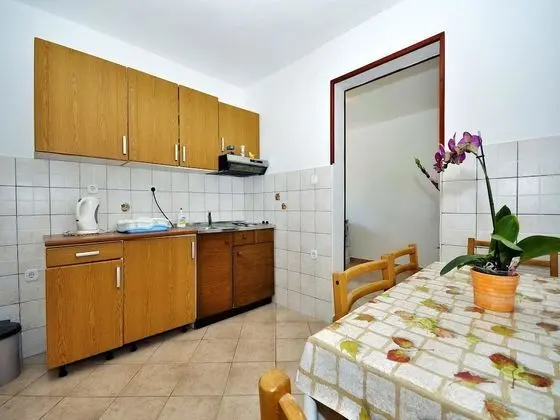 Apart Daire, 1 Çift Kişilik Yatak ve Çekyat