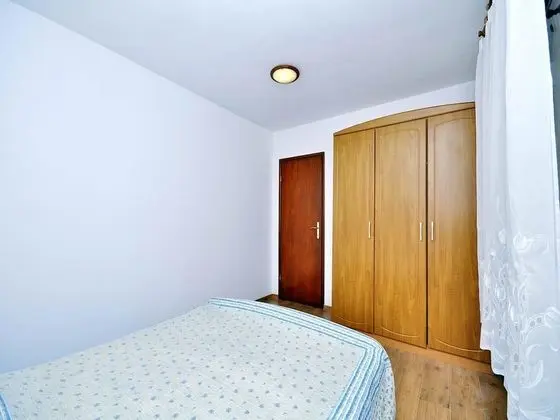 Apart Daire, 1 Çift Kişilik Yatak ve Çekyat
