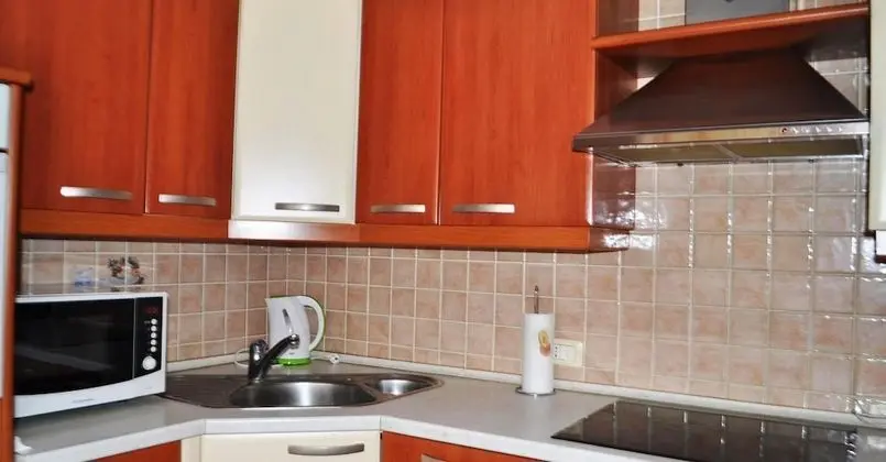 Apart Daire, 2 Yatak Odası, Bahçe Manzaralı