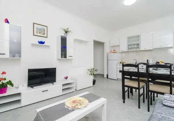 Apart Daire With Balcony