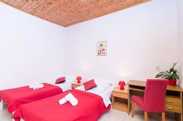 Stüdyo (Studio Apartment with Balcony and Cit)