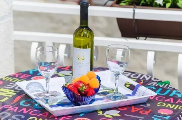 Stüdyo (Studio Apartment with Balcony and Cit)