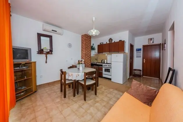 Apart Daire, Teras (A1)
