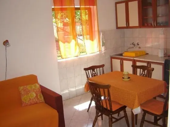 Apart Daire, 2 Yatak Odası, Balkon