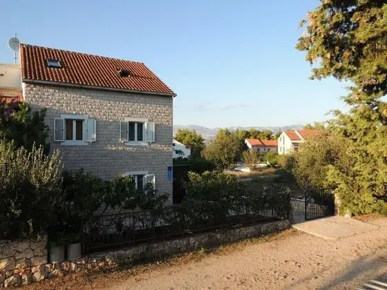 Apart Daire (Three Bedroom Apartment With Terrace )