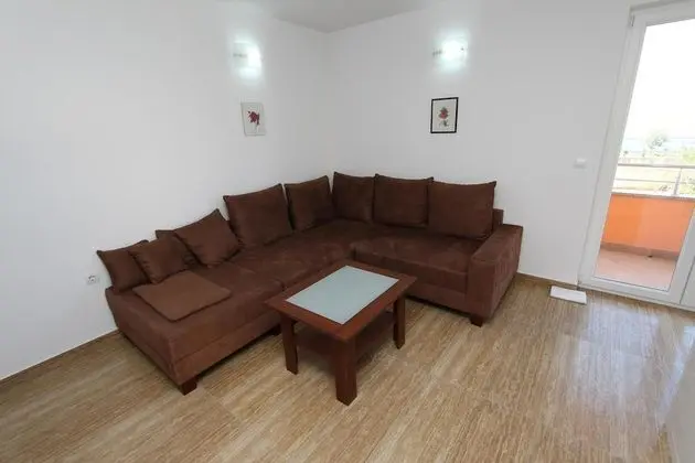 Comfort Apart Daire, 1 Yatak Odası, Balkon, Zemin Kat