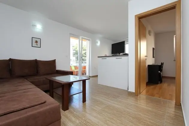 Comfort Apart Daire, 1 Yatak Odası, Balkon, Zemin Kat