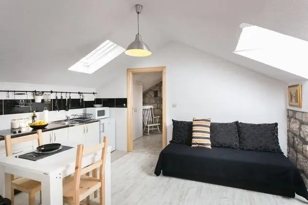 Apart Daire (One-Bedroom Apartment with Terrace)