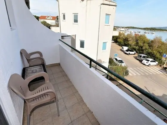 Apart Daire (One bedroom apartment with Balcony an)