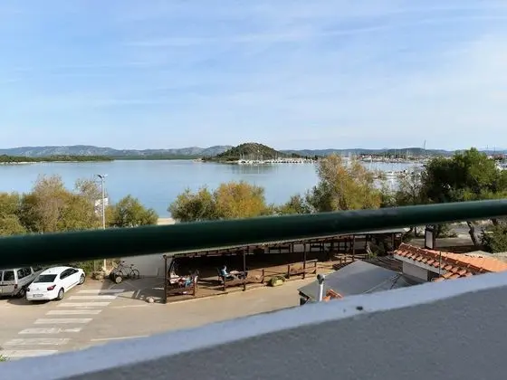 Apart Daire (One bedroom apartment with Balcony an)