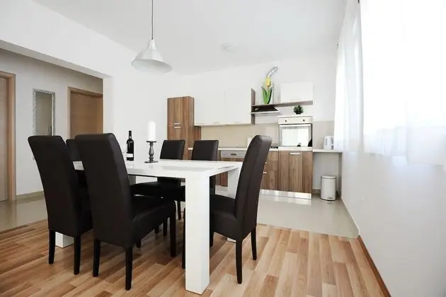 Comfort Apart Daire, 2 Yatak Odası, Balkon, Kısmi Deniz Manzaralı