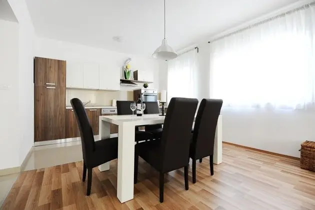 Comfort Apart Daire, 2 Yatak Odası, Balkon, Kısmi Deniz Manzaralı
