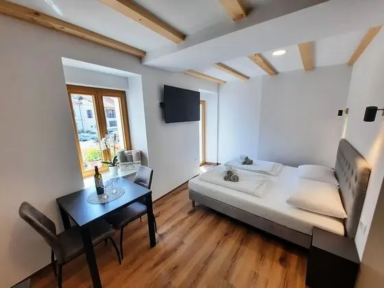 Luxury Stüdyo Süit, Tepe Manzaralı