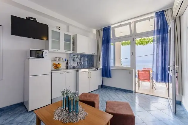 Apart Daire (One-Bedroom Apartment with Terrace)