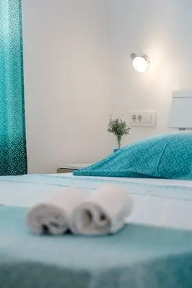 Apart Daire (Three-Bedroom Apartment with Jacuzzi)