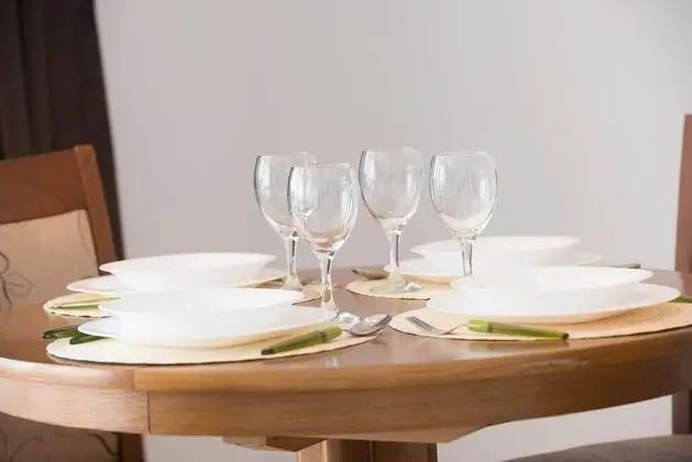 Apart Daire (One-Bedroom Apartment with Balcony an)