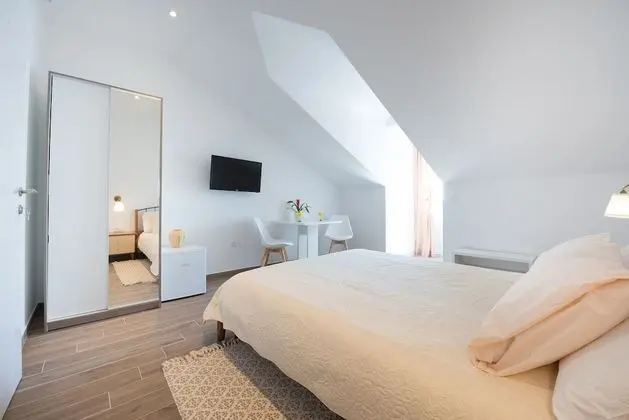 Classic Tek Büyük Yataklı Oda, Balkon, Deniz Manzaralı