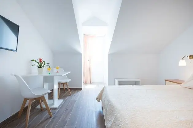 Classic Tek Büyük Yataklı Oda, Balkon, Deniz Manzaralı