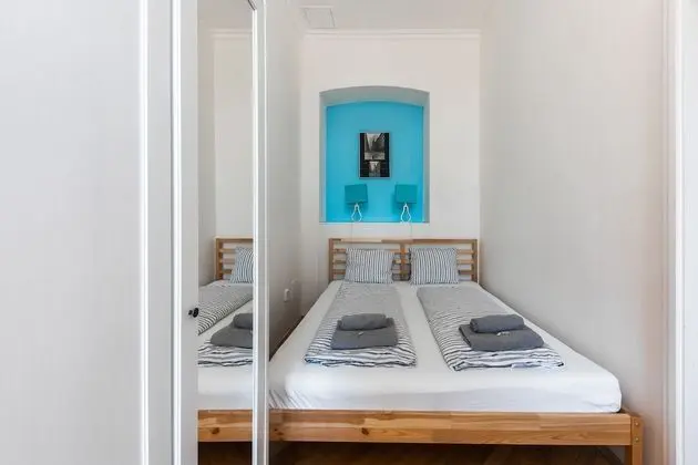 Basic Dört Kişilik Oda, Ortak Banyo