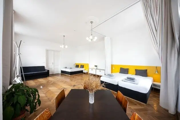 Family Oda, 1 Yatak Odası, Ortak Banyo, Şehir Manzaralı