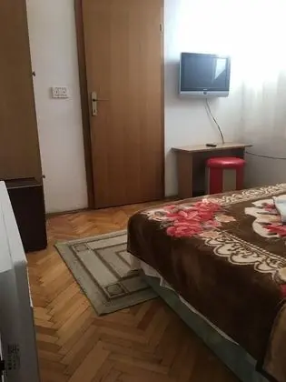 Classic Tek Büyük veya İki Ayrı Yataklı Oda