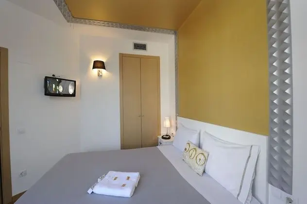 Junior Süit, Balkon