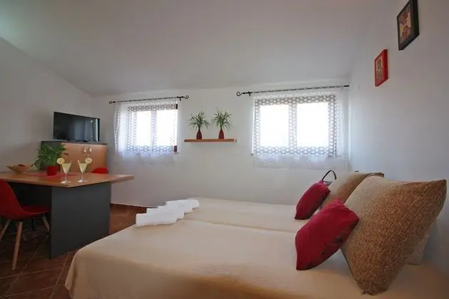 Apart Daire, 1 Yatak Odası (1310/12468)