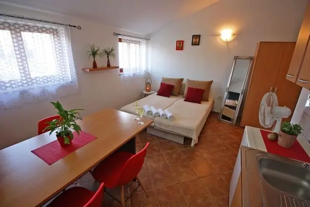 Apart Daire, 1 Yatak Odası (1310/12468)