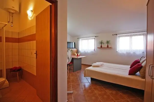 Apart Daire, 1 Yatak Odası (1310/12468)