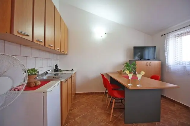 Apart Daire, 1 Yatak Odası (1310/12468)