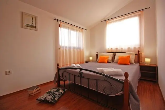 Apart Daire, 1 Yatak Odası (1310/12469)