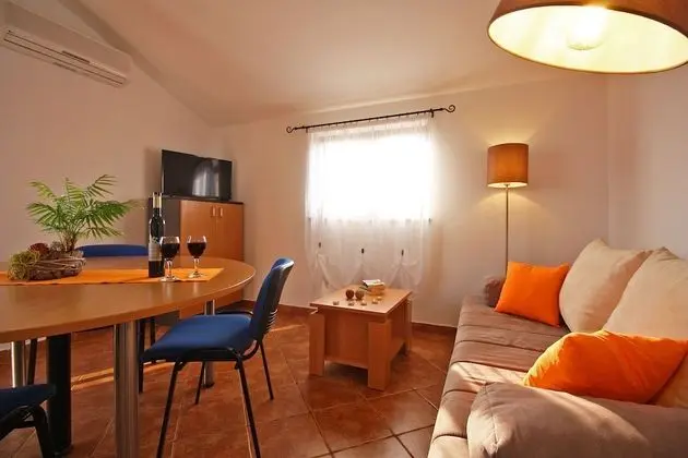 Apart Daire, 1 Yatak Odası (1310/12473)