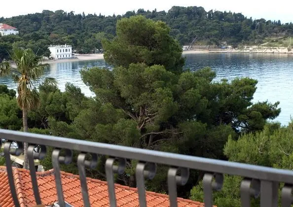 Stüdyo Süit, Deniz Manzaralı, Denize Sıfır