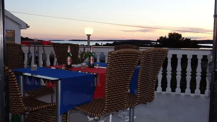 Apart Daire, 3 Yatak Odası (65/97)
