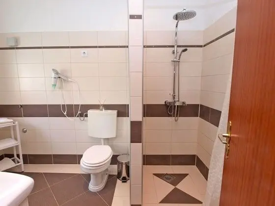 Apart Daire, 3 Yatak Odası (65/97)