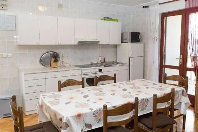 Apart Daire, 2 Yatak Odası (1)
