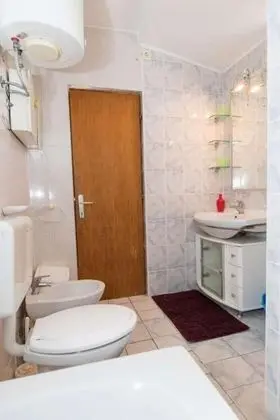 Apart Daire, 2 Yatak Odası (1)