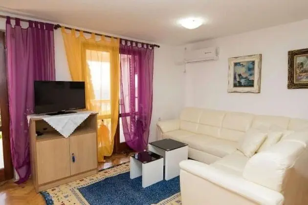 Apart Daire, 2 Yatak Odası (2)
