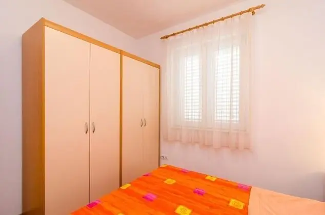 Apart Daire (One-Bedroom Apartment 1)