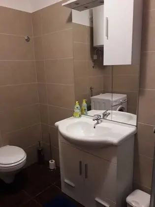 Stüdyo (Ivana)