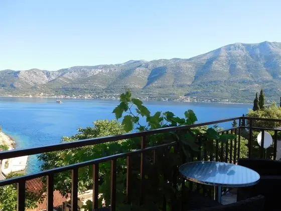 Apart Daire, 2 Yatak Odası, Balkon, Deniz Manzaralı