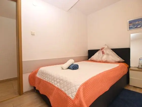 Apart Daire, 2 Yatak Odası (934/2232)